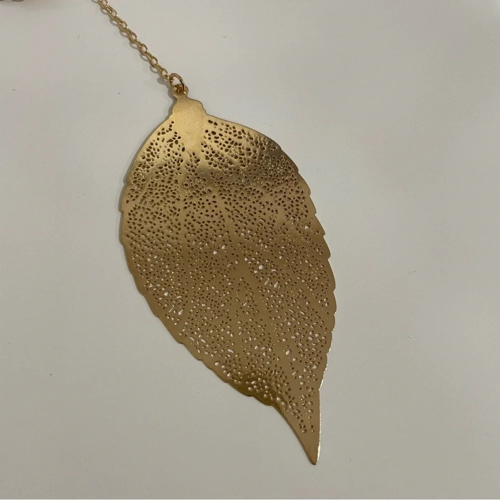 Handmade Metal Feather 3D Butterfly Bookmark - Picture 2 of 5